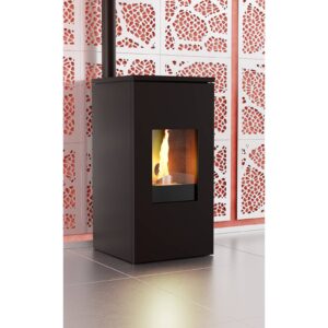 poele-a-granules-futura-living-futura_post02_1jpeg Poêle à granulés canalisable Futura 11kW