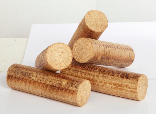 B-13 Palette bois densifiés WOODSTOCK 8 x 84